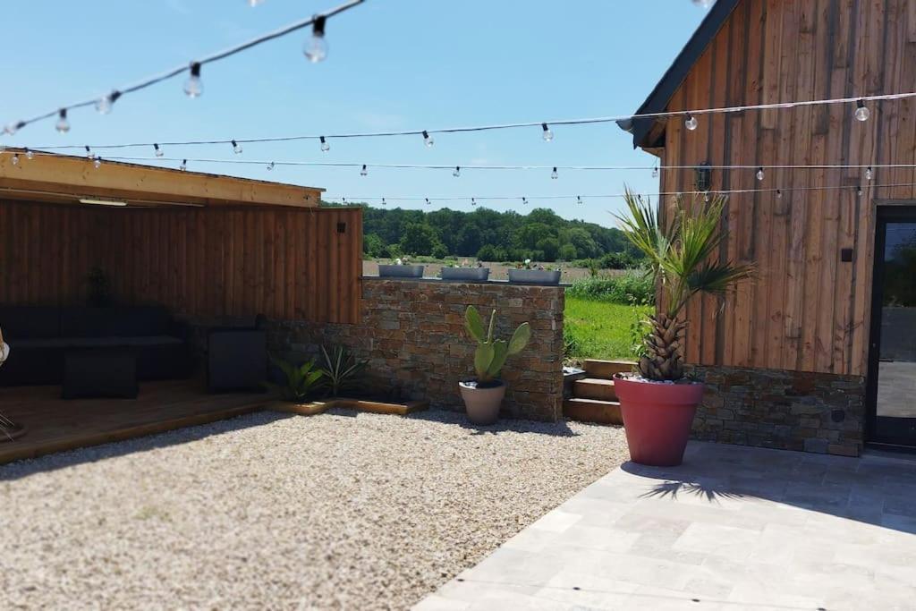 Chalet Industriel Avec Filet Et Spa Sorigny Eksteriør bilde